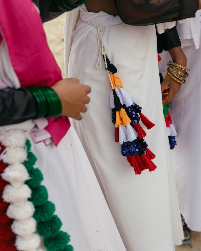 tharu traditional dress